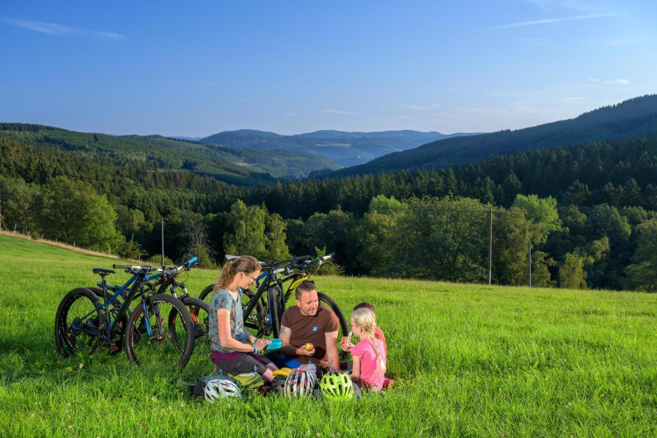 Hotel Tiefenhagen Sauerland 伦讷施塔特 外观 照片