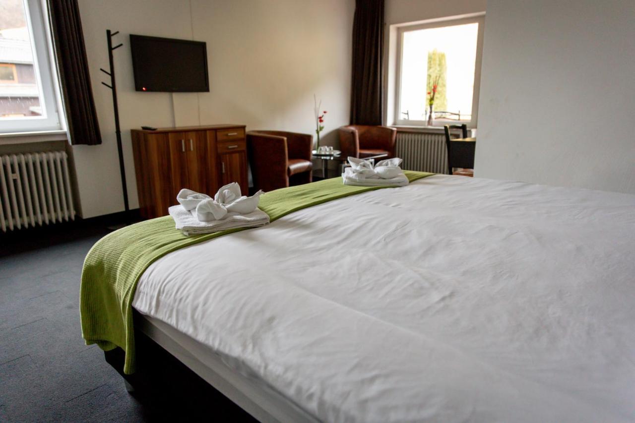 Hotel Tiefenhagen Sauerland 伦讷施塔特 外观 照片
