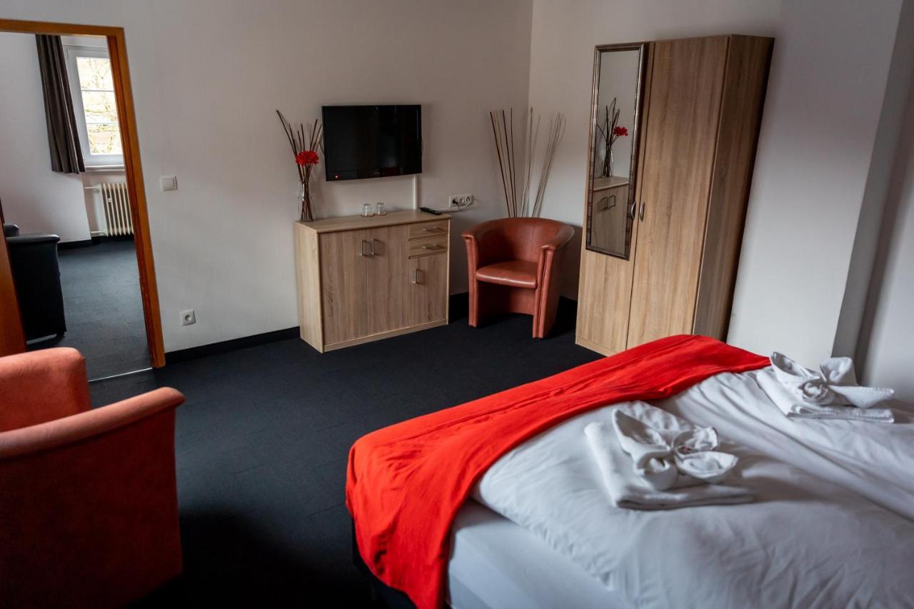 Hotel Tiefenhagen Sauerland 伦讷施塔特 外观 照片