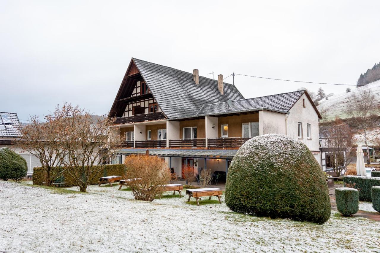 Hotel Tiefenhagen Sauerland 伦讷施塔特 外观 照片