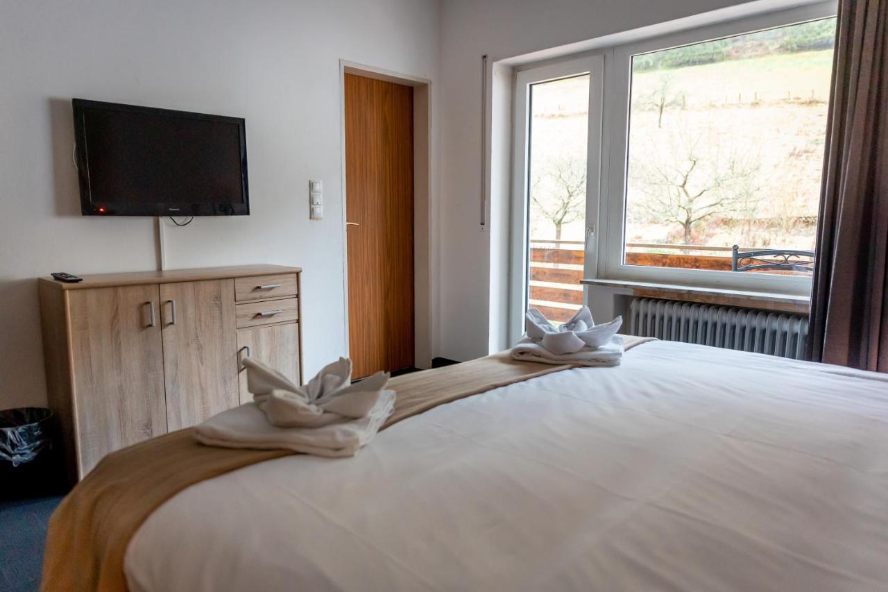 Hotel Tiefenhagen Sauerland 伦讷施塔特 外观 照片