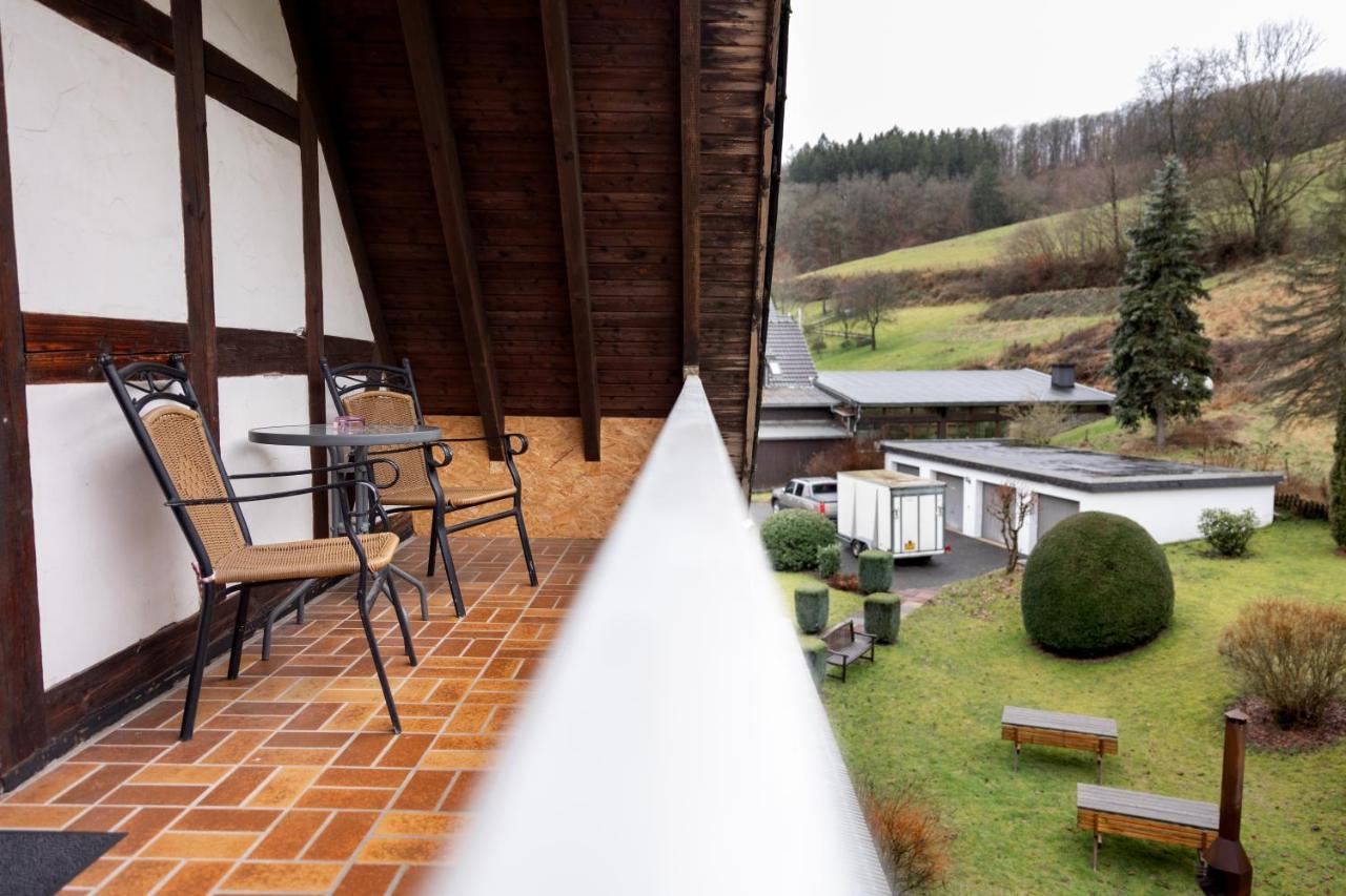 Hotel Tiefenhagen Sauerland 伦讷施塔特 外观 照片