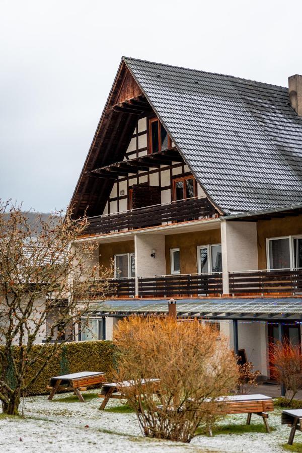Hotel Tiefenhagen Sauerland 伦讷施塔特 外观 照片