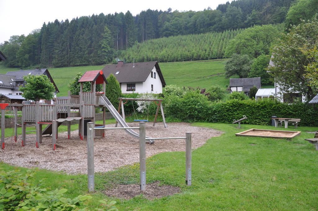 Hotel Tiefenhagen Sauerland 伦讷施塔特 外观 照片