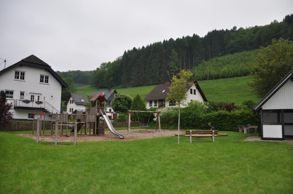 Hotel Tiefenhagen Sauerland 伦讷施塔特 外观 照片